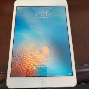 Apple iPad mini (1st generation) flawless screen!